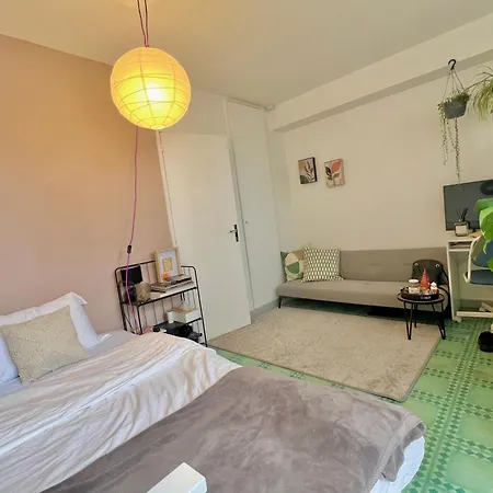 Parisian Crimee Cozy Studio Apartment Paris