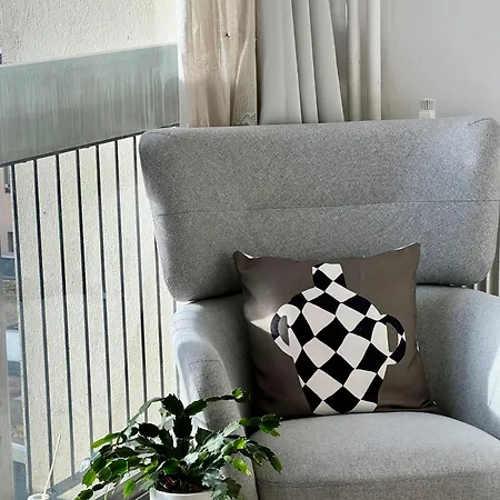 Апартаменты Parisian Crimee Cozy Studio Париж